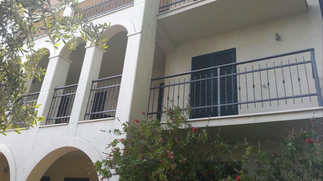 Apartmani Vitturi Kaštela Exterior foto